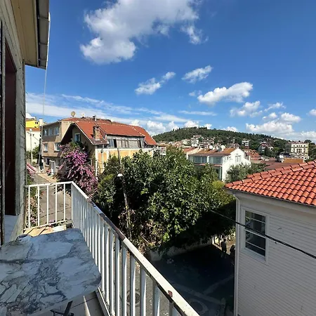 Mnimi Heybeli * Adalar