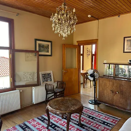 Mnimi Heybeli Apartman